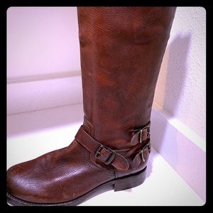 Frye Veronica Back Zip Boots